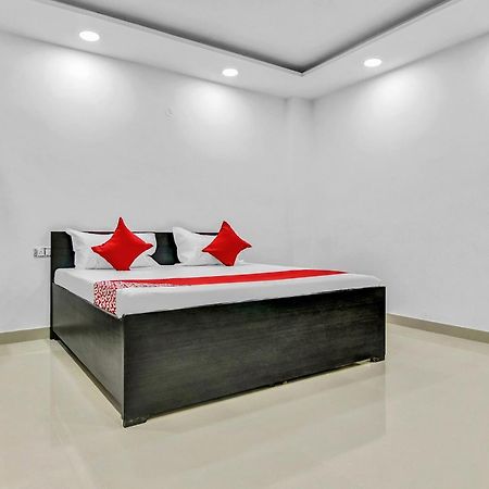 Flagship Hotel Secret Mirage Near Rithala Metro Station Nova Deli Exterior foto