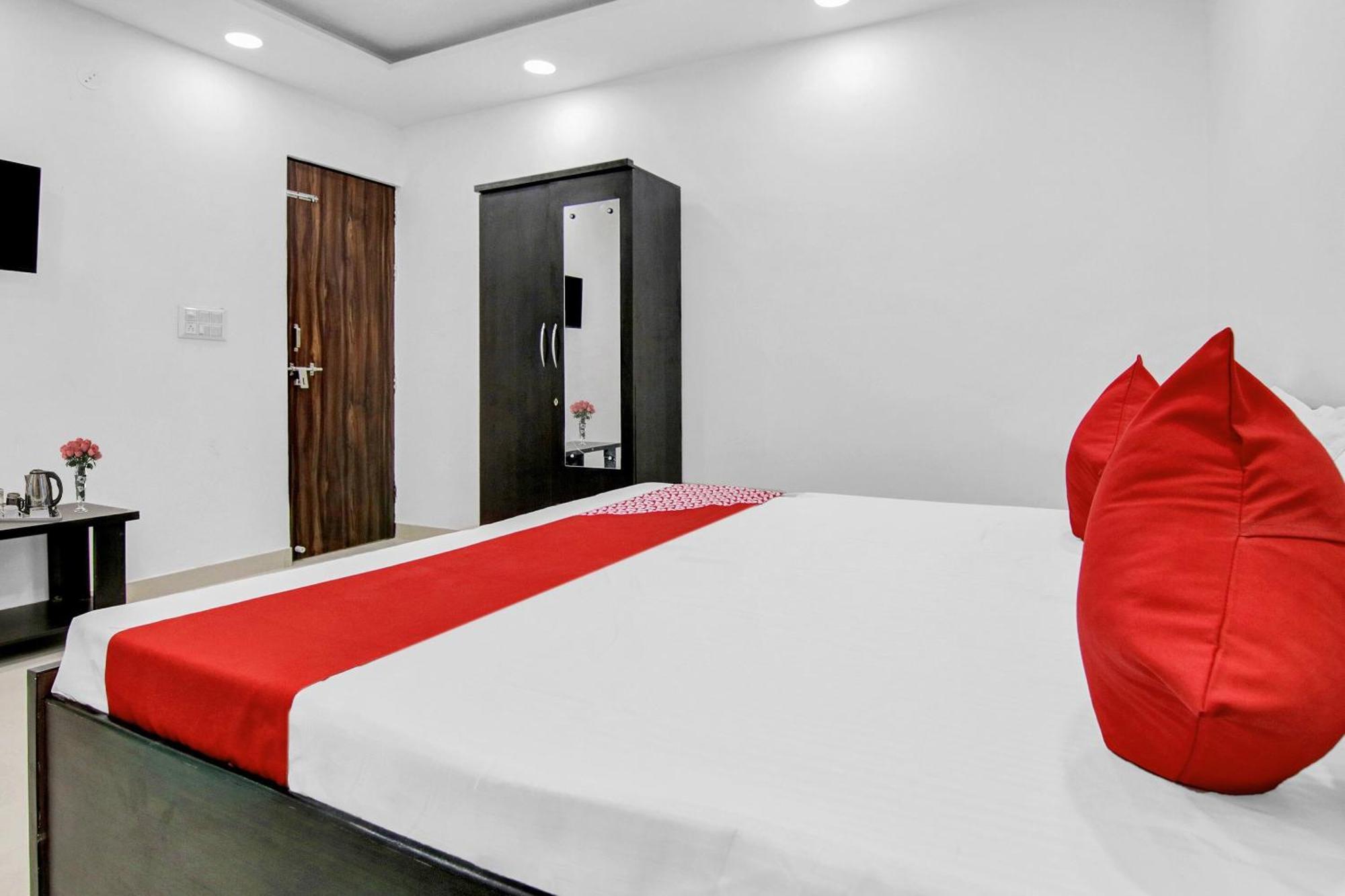 Flagship Hotel Secret Mirage Near Rithala Metro Station Nova Deli Exterior foto